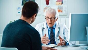 Une consultation chez le médecin avec des problèmes de puissance
